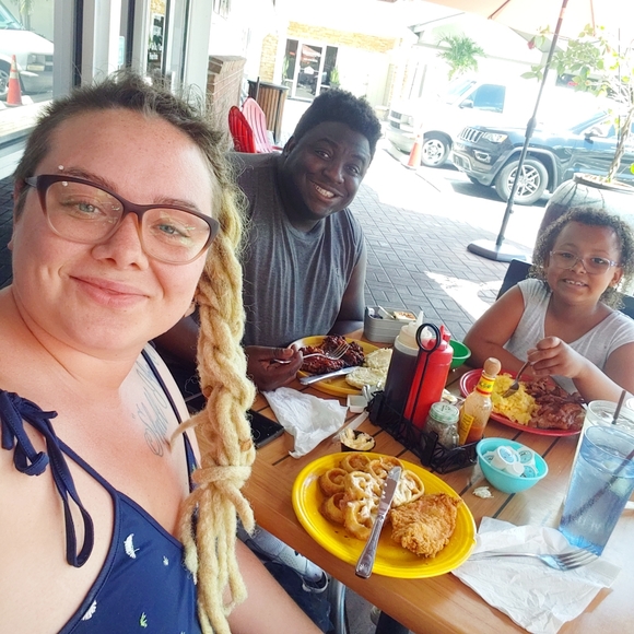 Hello & Welcome to Saucy 2nd✋Thrift 👜👠👗🎀🏠 - Picture 12 of 14